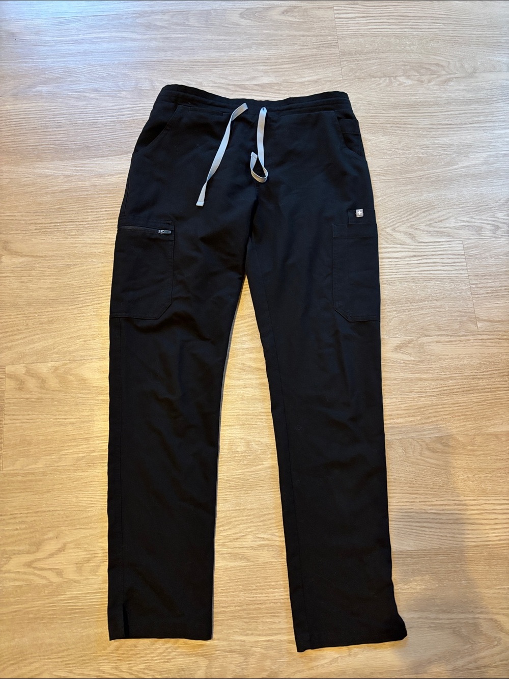 FIGS Womens S Regular Yola Skinny Scrub Pants Black PO 1616 TW2000R